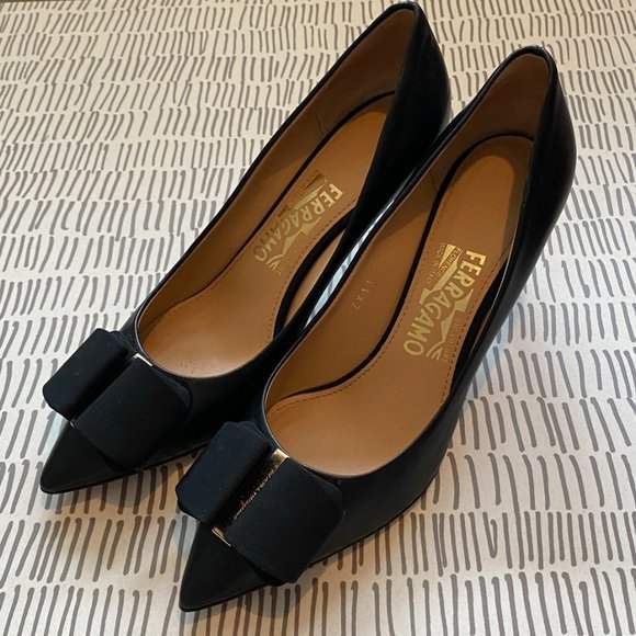 Salvatore Ferragamo Shoes - Salvatore Ferragamo Pointed Toe Pumps Mimi Heels